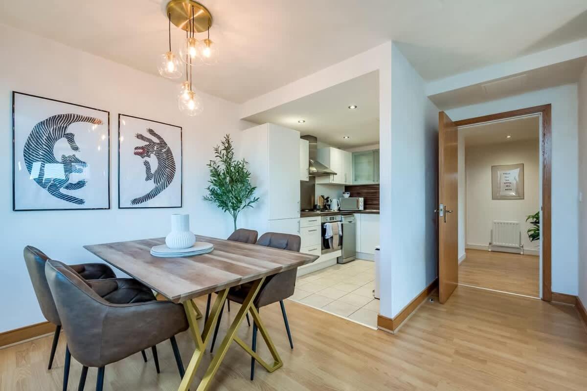 Central Belfast Apartments, Victoria Place Екстериор снимка